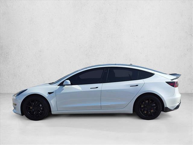 Used 2021 Tesla Model 3 Standard Range Plus RWD image 9