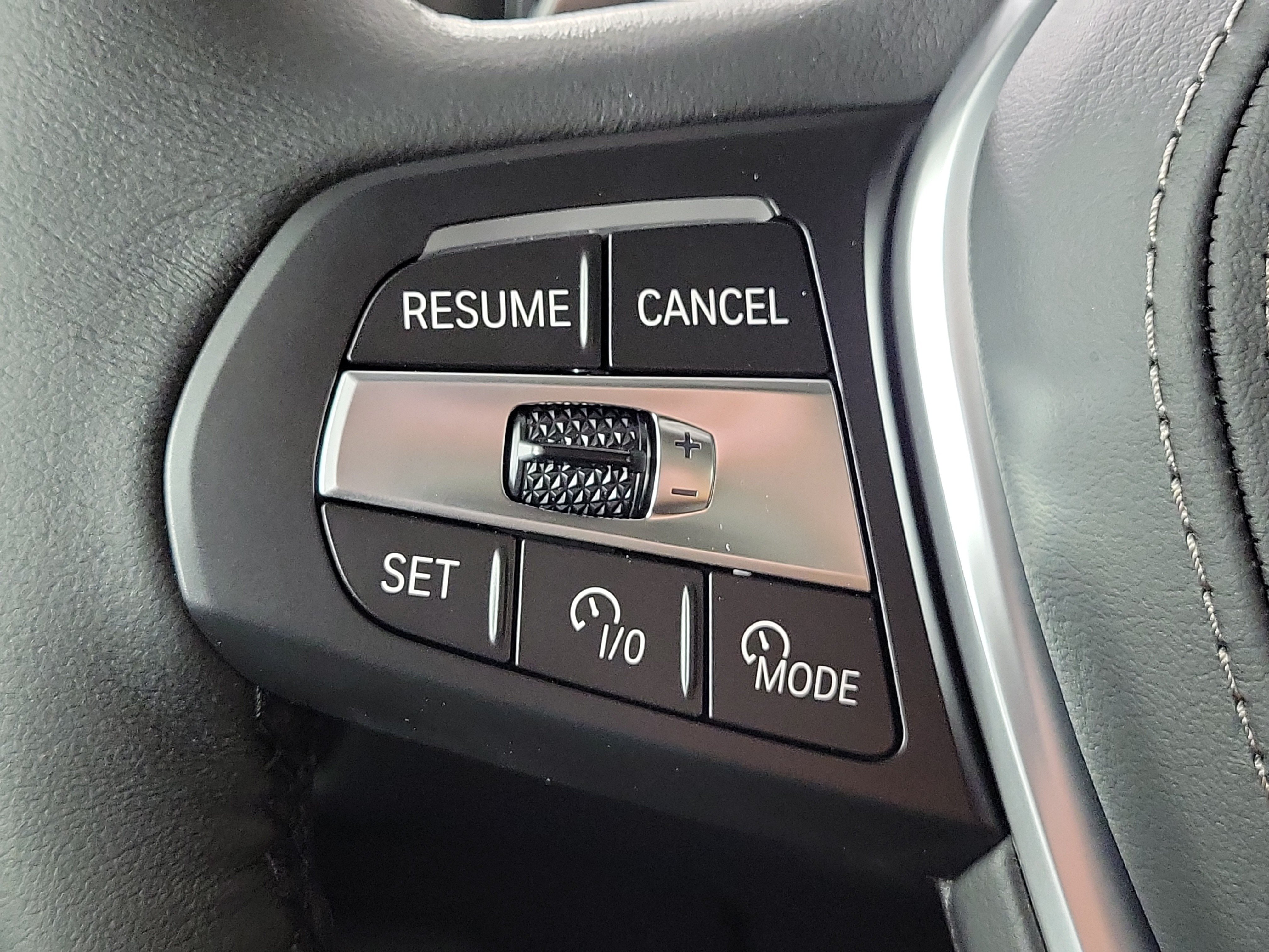 Used 2026 BMW X5 xDrive40i AWD/4WD image 13