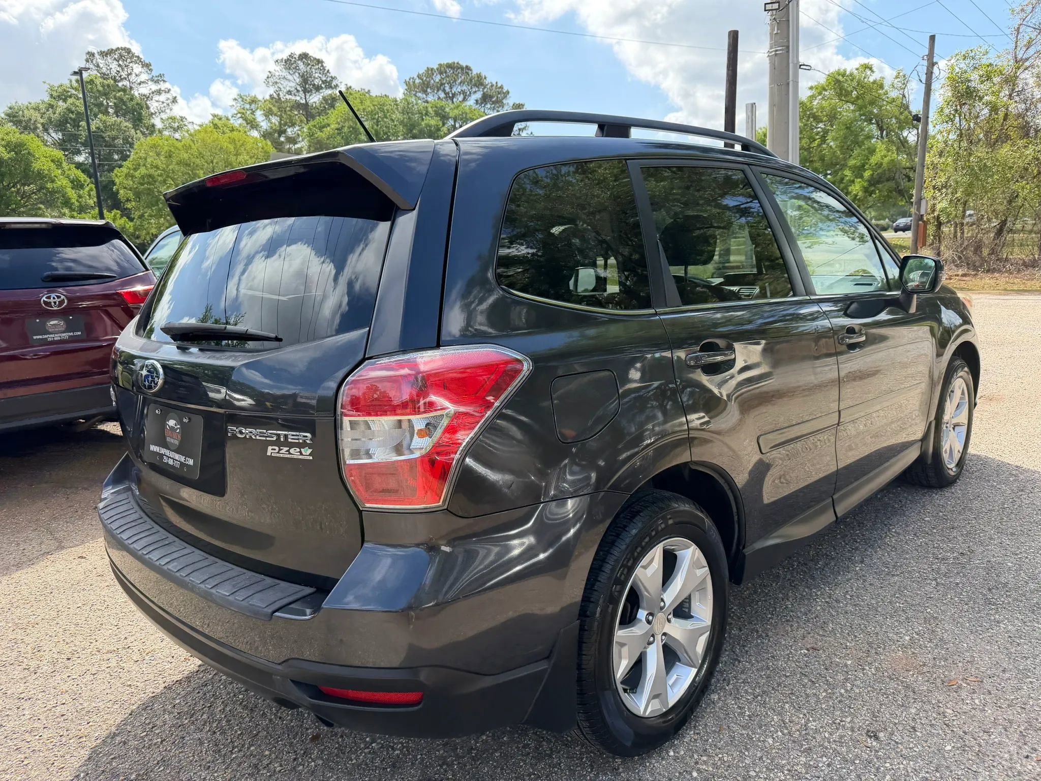 Used 2014 Subaru Forester 2.5i Touring image 5