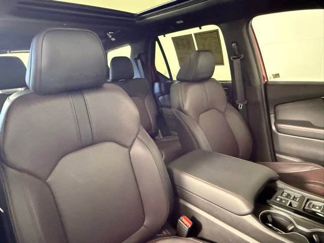 Used 2025 Honda Pilot Black Edition image 53
