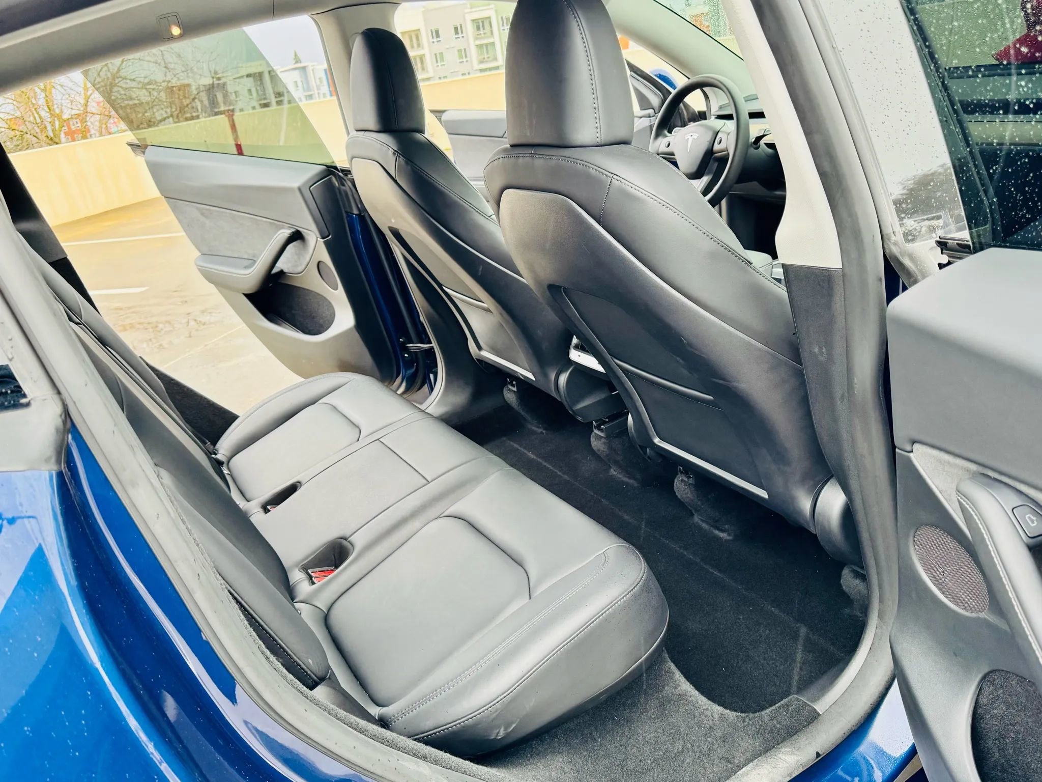 Used 2023 Tesla Model Y Performance image 36
