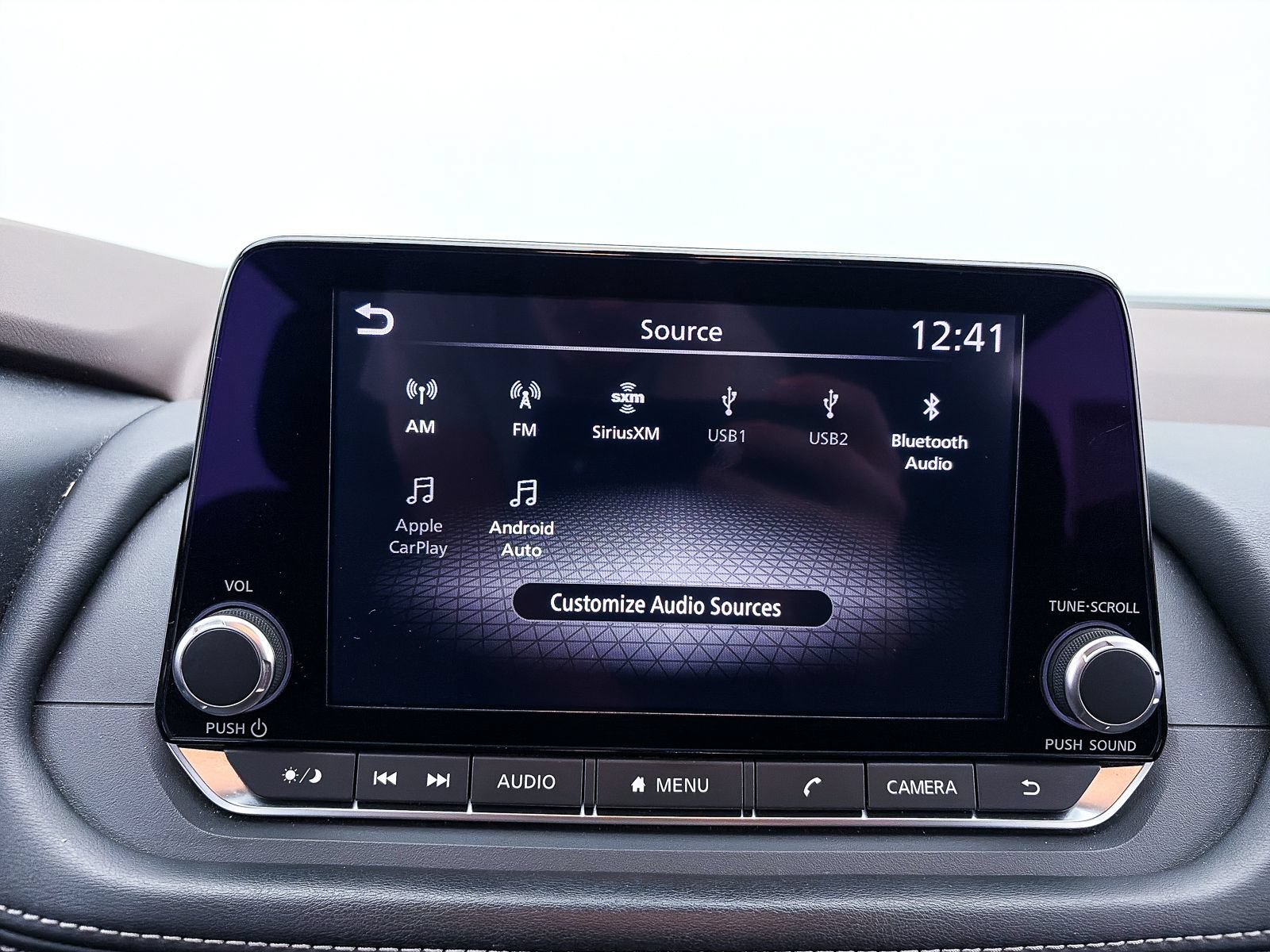 Used 2022 Nissan Rogue SV FWD image 4