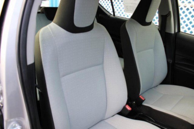 Used 2018 Toyota Prius C One image 20