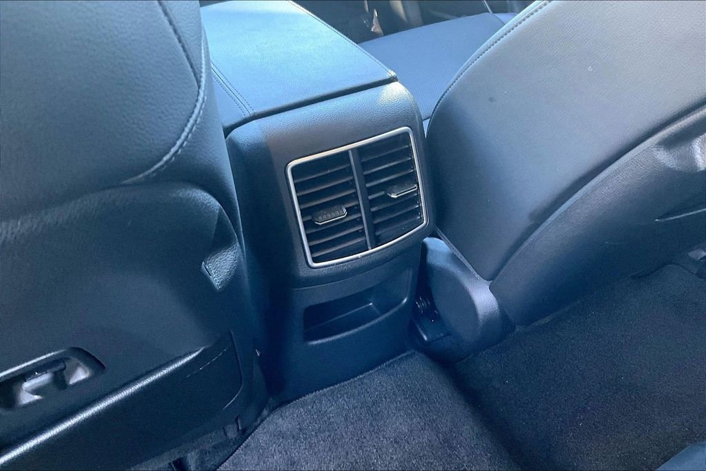 Certified 2026 Kia Sportage EX w/ EX Panoramic Sunroof Package image 10