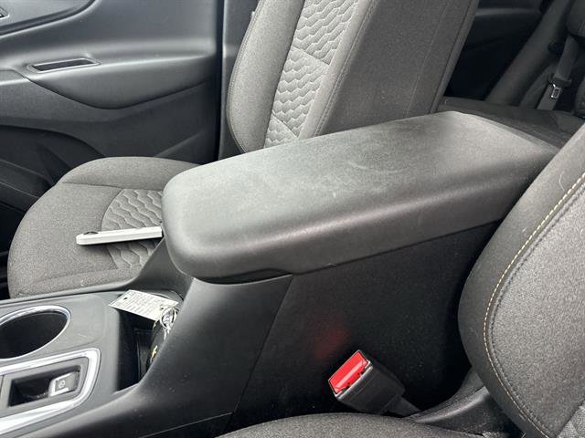 Used 2020 Chevrolet Equinox LT w/ Driver Convenience Package image 21