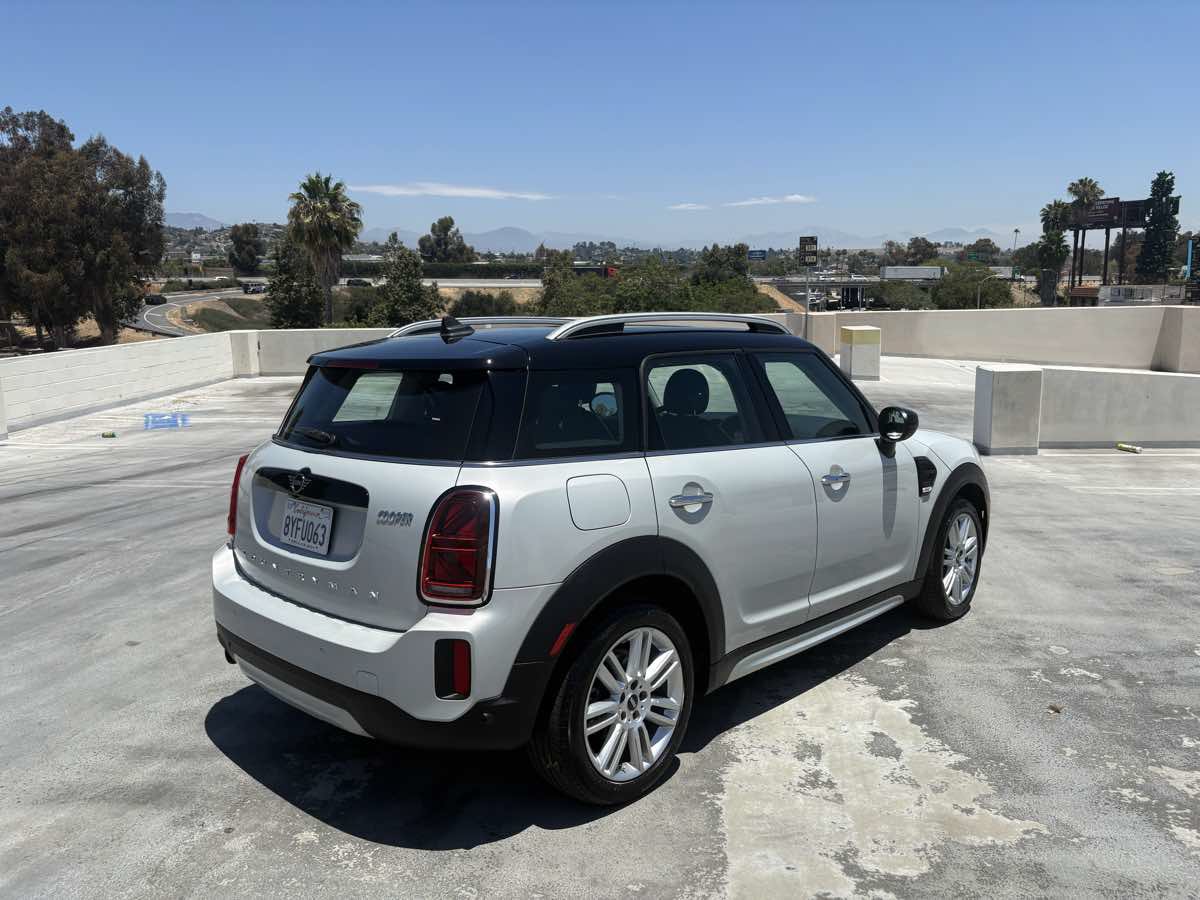 Used 2022 MINI Cooper Countryman FWD image 36