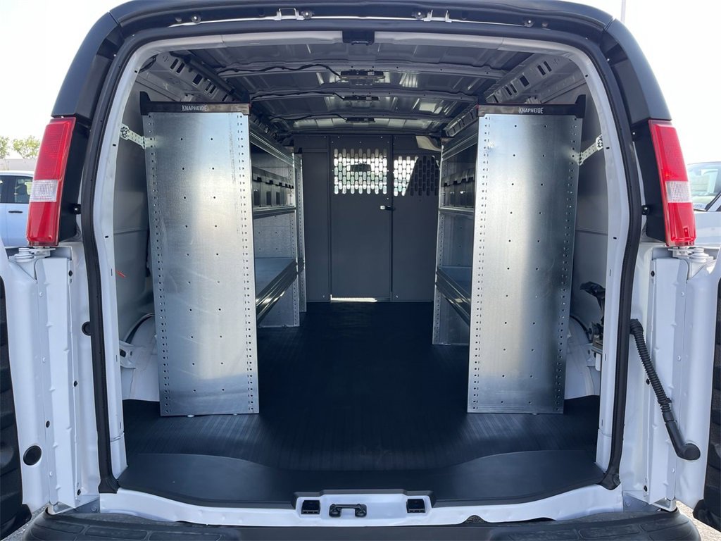 New 2025 Chevrolet Express 2500 w/ Driver Convenience Package image 16