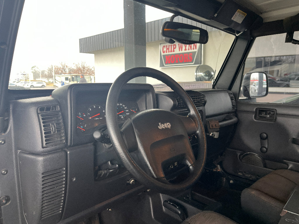 Used 2004 Jeep Wrangler Rubicon w/ Dual Top Group image 13