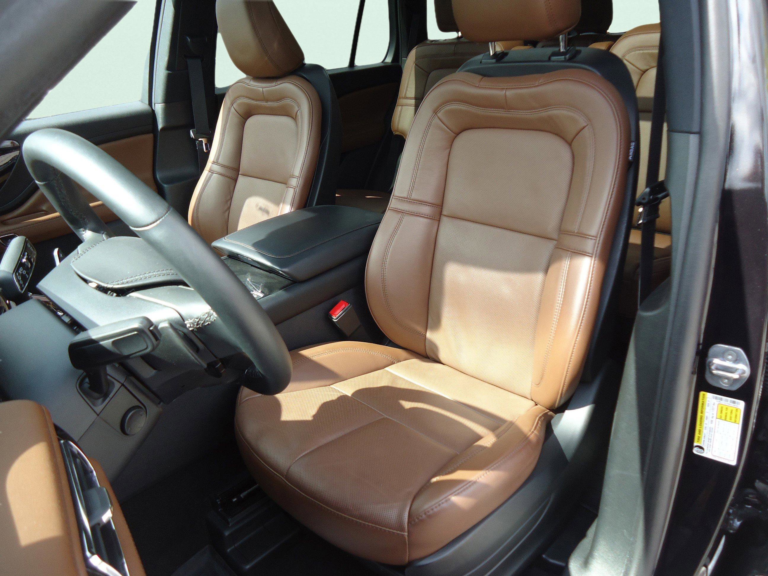 Used 2024 Lincoln Aviator Reserve w/ Equipment Group 201A image 24