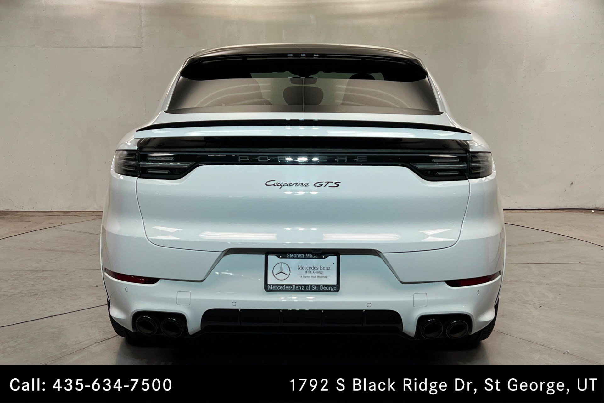 Used 2021 Porsche Cayenne GTS AWD/4WD image 4