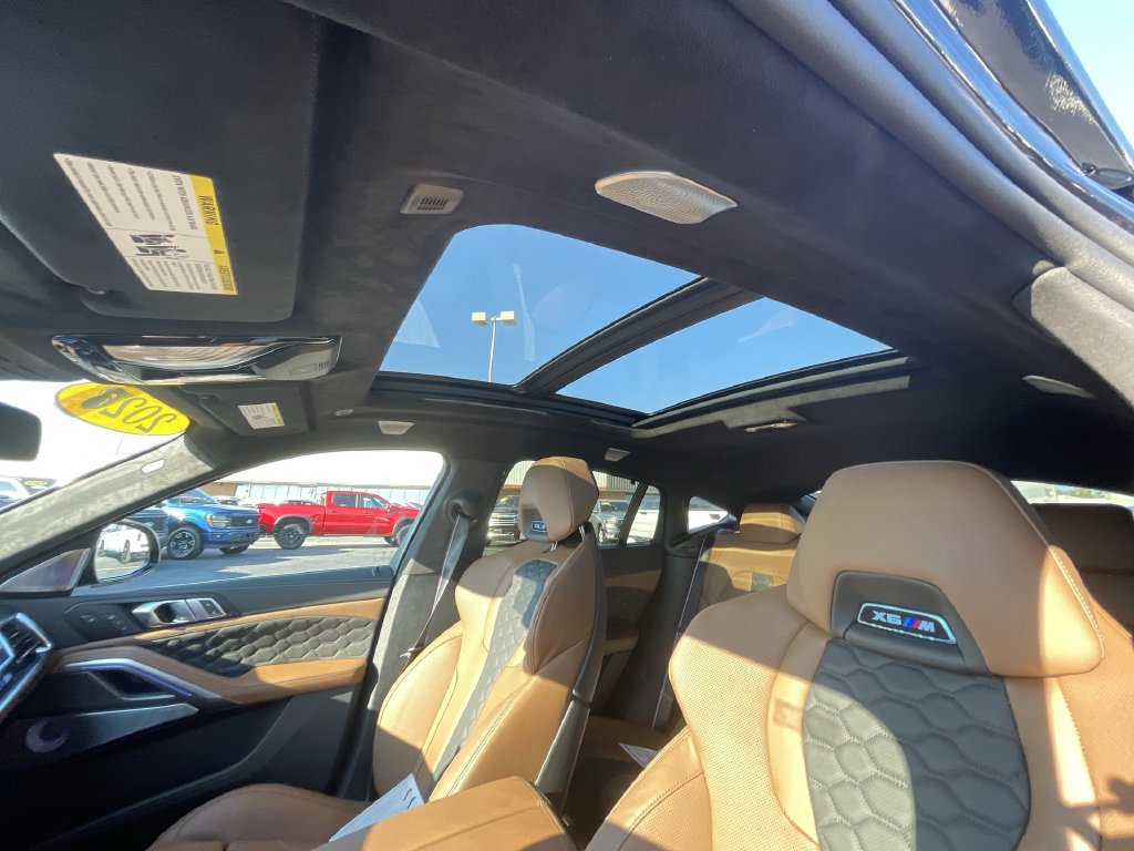 Used 2027 BMW X6 M Competition w/ Executive Package AWD/4WD image 19