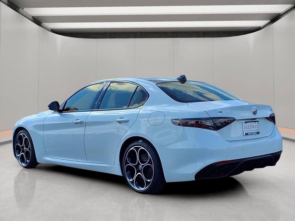 New 2025 Alfa Romeo Giulia image 4