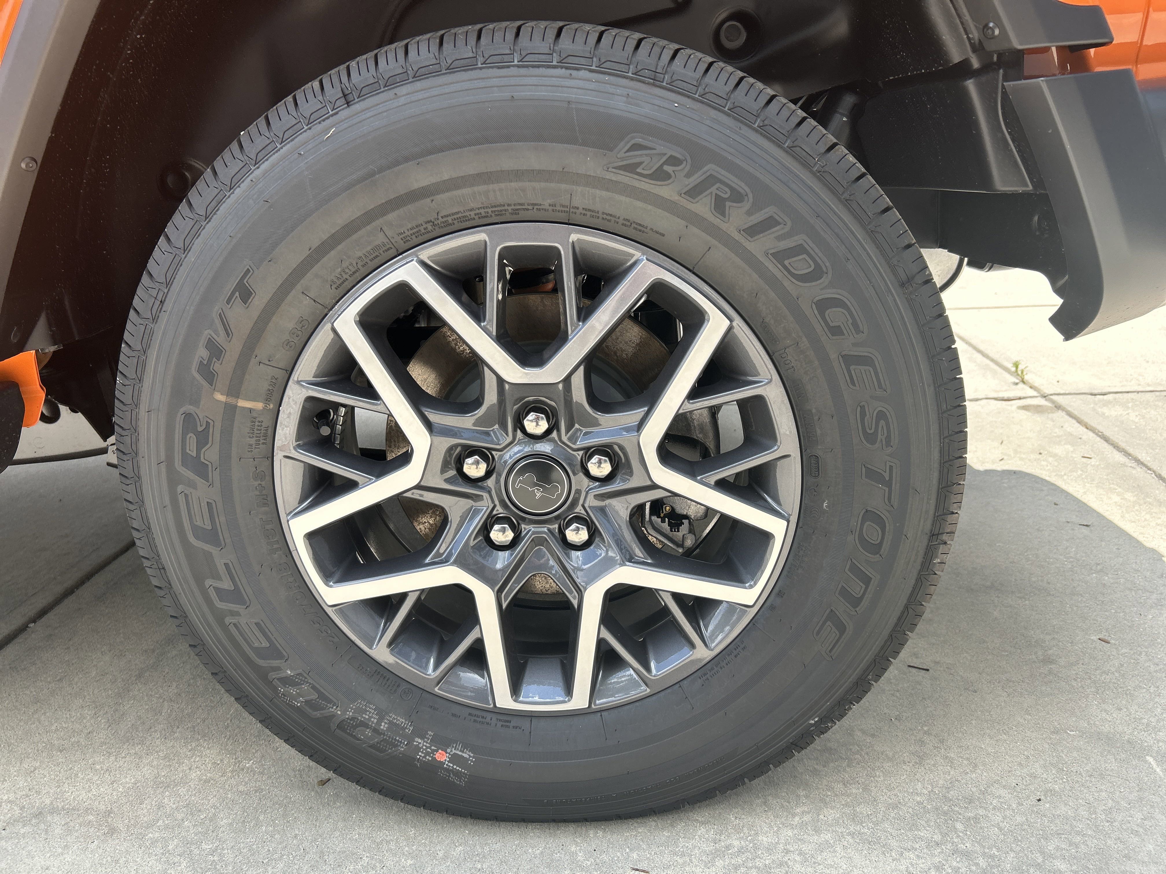 New 2025 Jeep Wrangler Sahara image 7