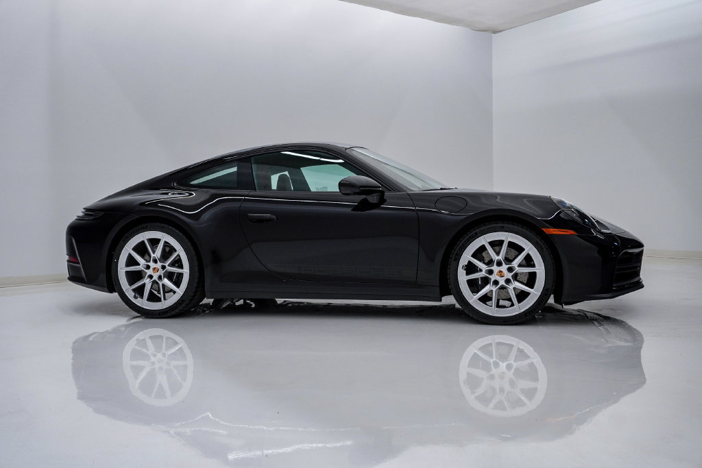 New 2026 Porsche 911 Carrera RWD image 9