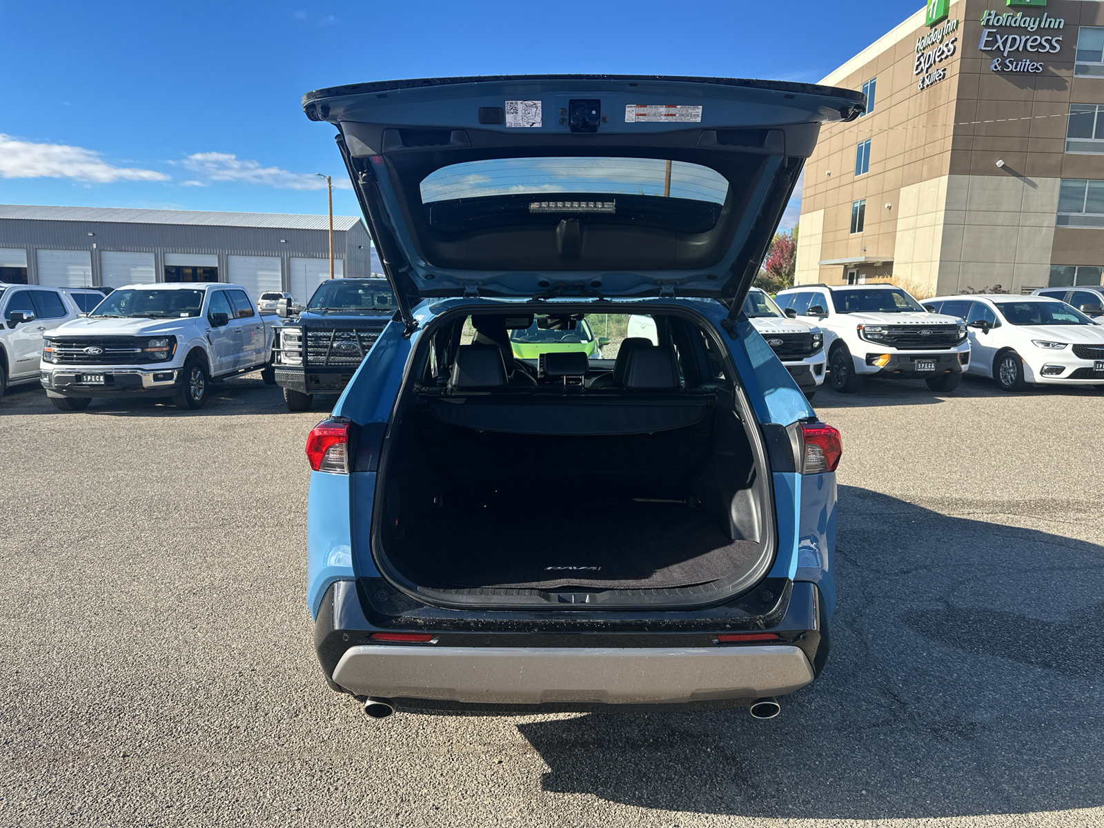 Used 2022 Toyota RAV4 XSE AWD/4WD image 13