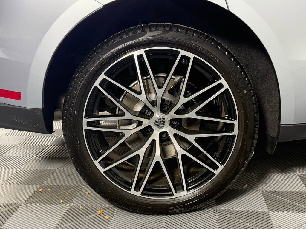 New 2026 Porsche Macan image 11