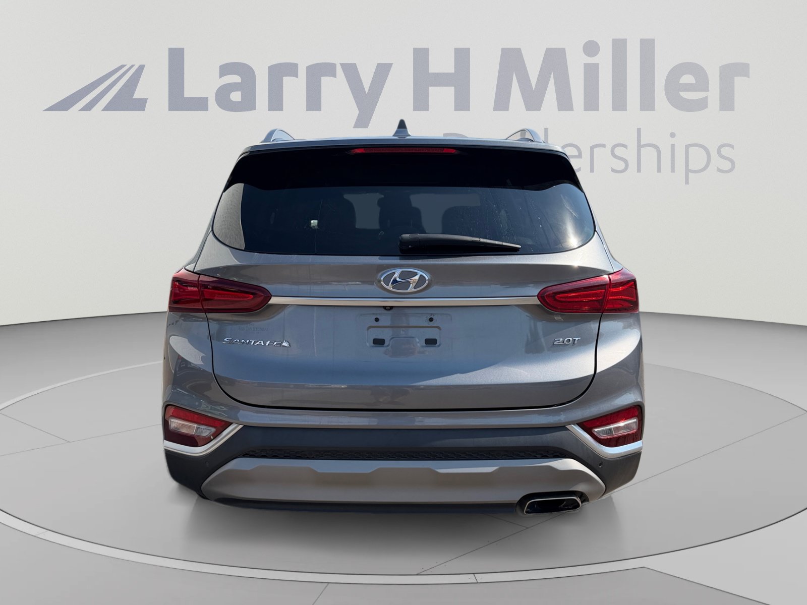 Used 2019 Hyundai Santa Fe FWD image 4