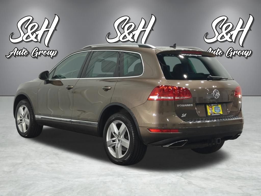 Used 2012 Volkswagen Touareg TDI AWD/4WD image 16