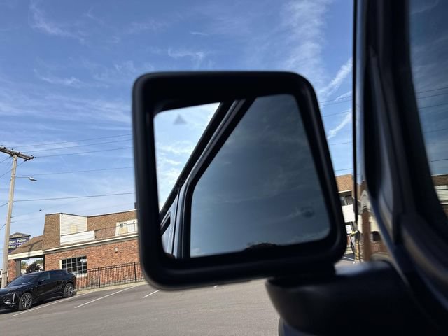Used 2023 Jeep Gladiator Rubicon w/ Cold Weather Group AWD/4WD image 43