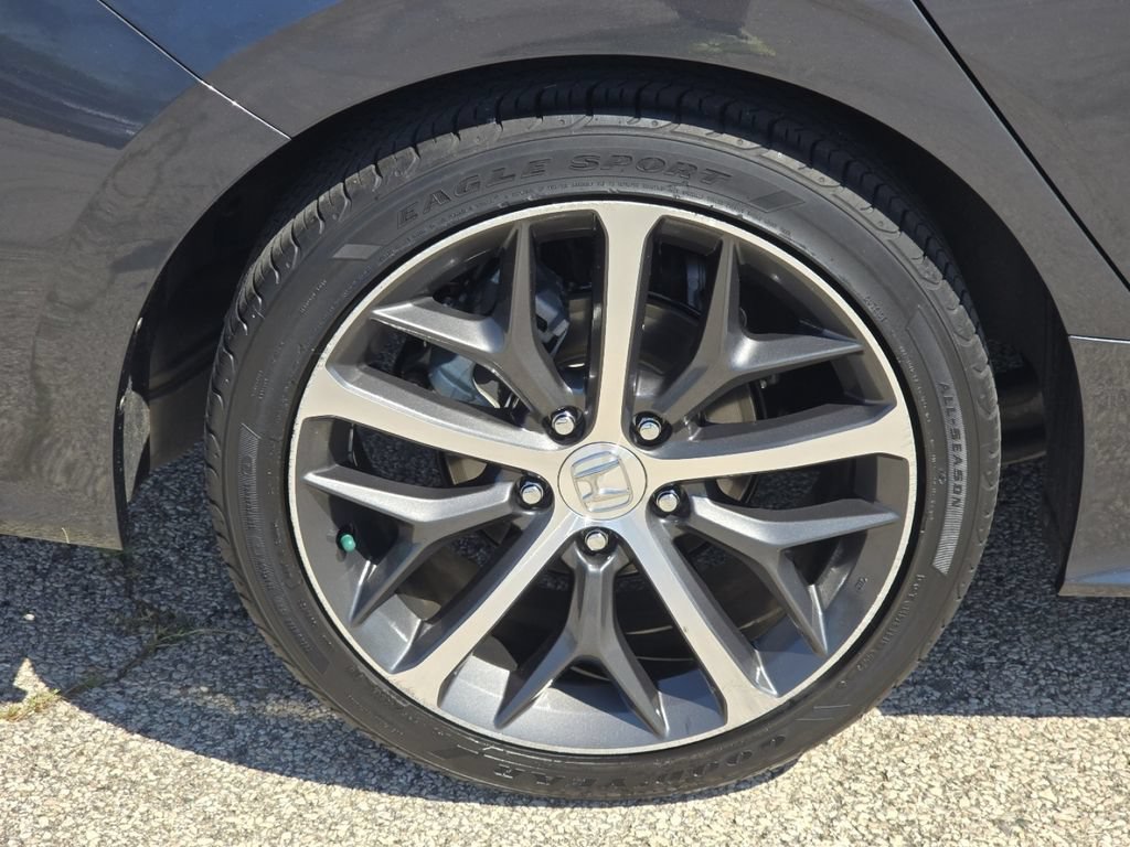 Certified 2024 Honda Civic Touring image 12
