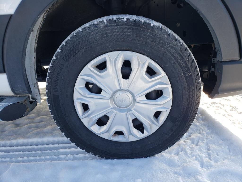 Used 2024 Ford Transit 250 Low Roof w/ Exterior Upgrade Package image 33