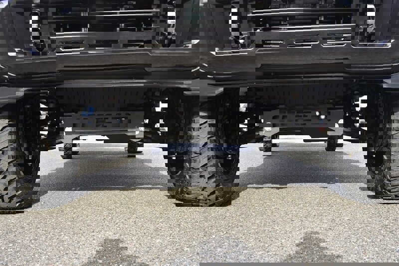 Used 2024 GMC Sierra 3500 Denali Ultimate image 8