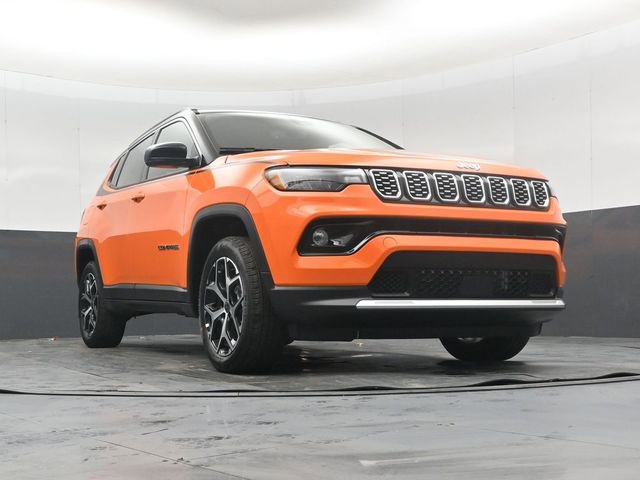 New 2026 Jeep Compass Limited w/ Mopar Graphics Package AWD/4WD image 45