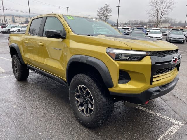 Used 2023 Chevrolet Colorado ZR2 image 6
