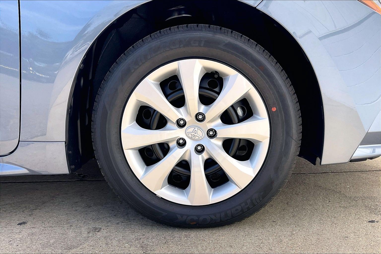 New 2027 Toyota Corolla LE FWD image 15