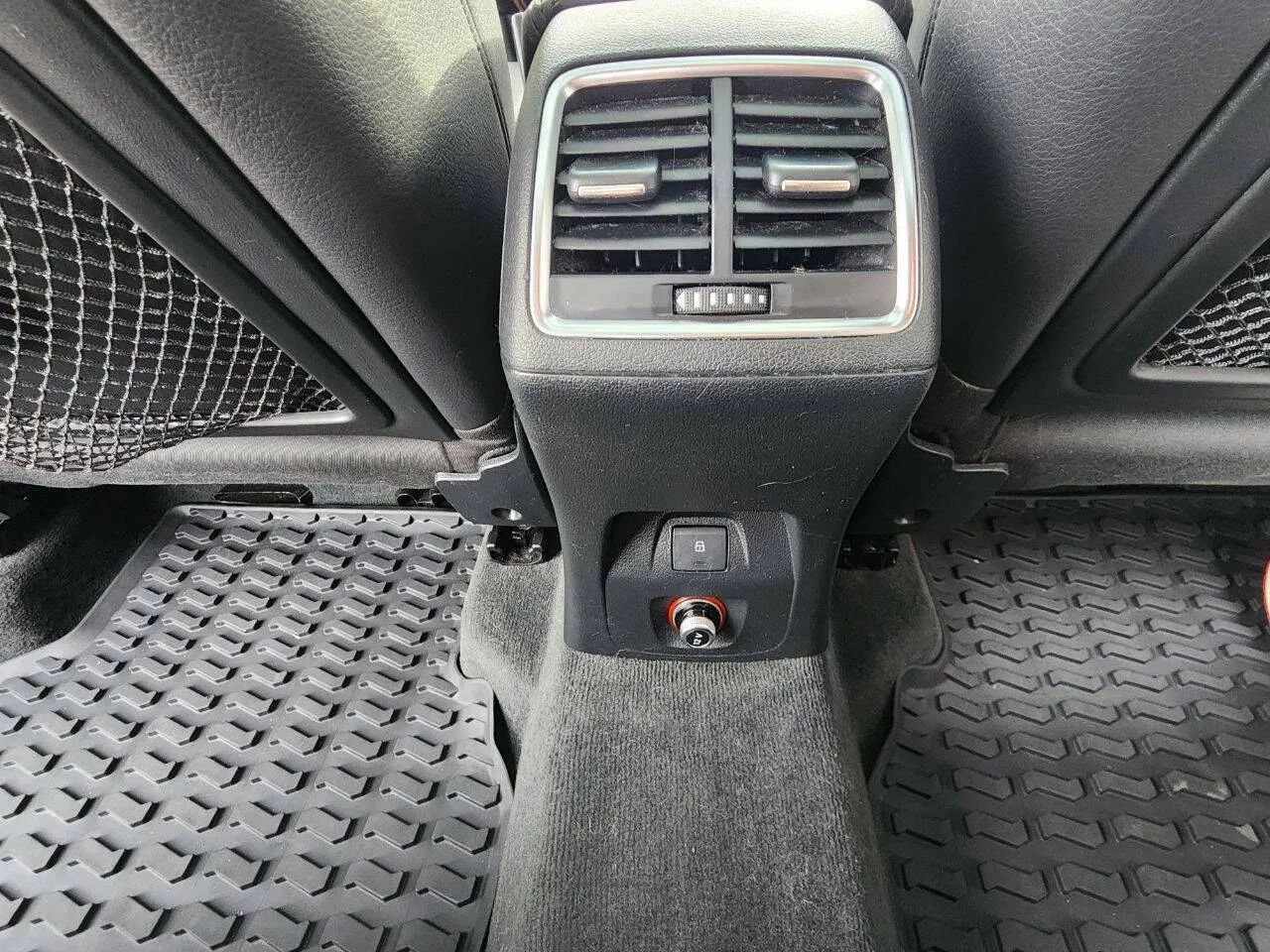 Used 2015 Audi Q3 2.0T Premium Plus AWD/4WD image 16
