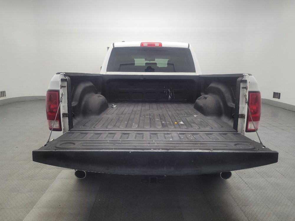 Used 2016 RAM 1500 Express RWD image 29