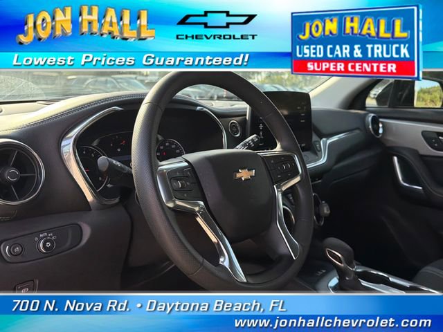Used 2024 Chevrolet Blazer LT w/ Convenience Package FWD image 24