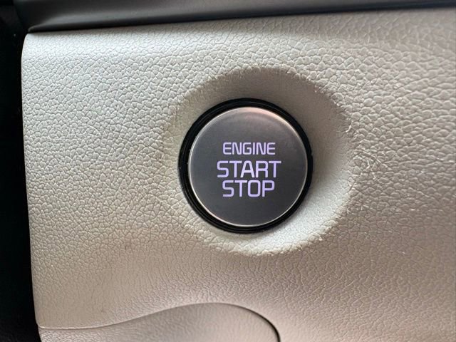 Used 2025 Kia Sorento S w/ Panoramic Sunroof Package image 23