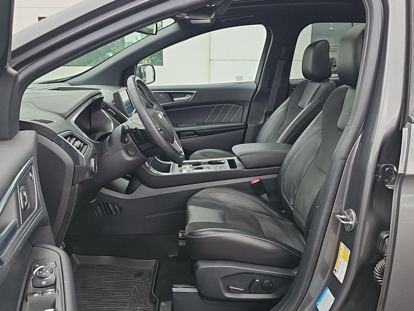 Used 2021 Ford Edge ST w/ Equipment Group 401A AWD/4WD image 12