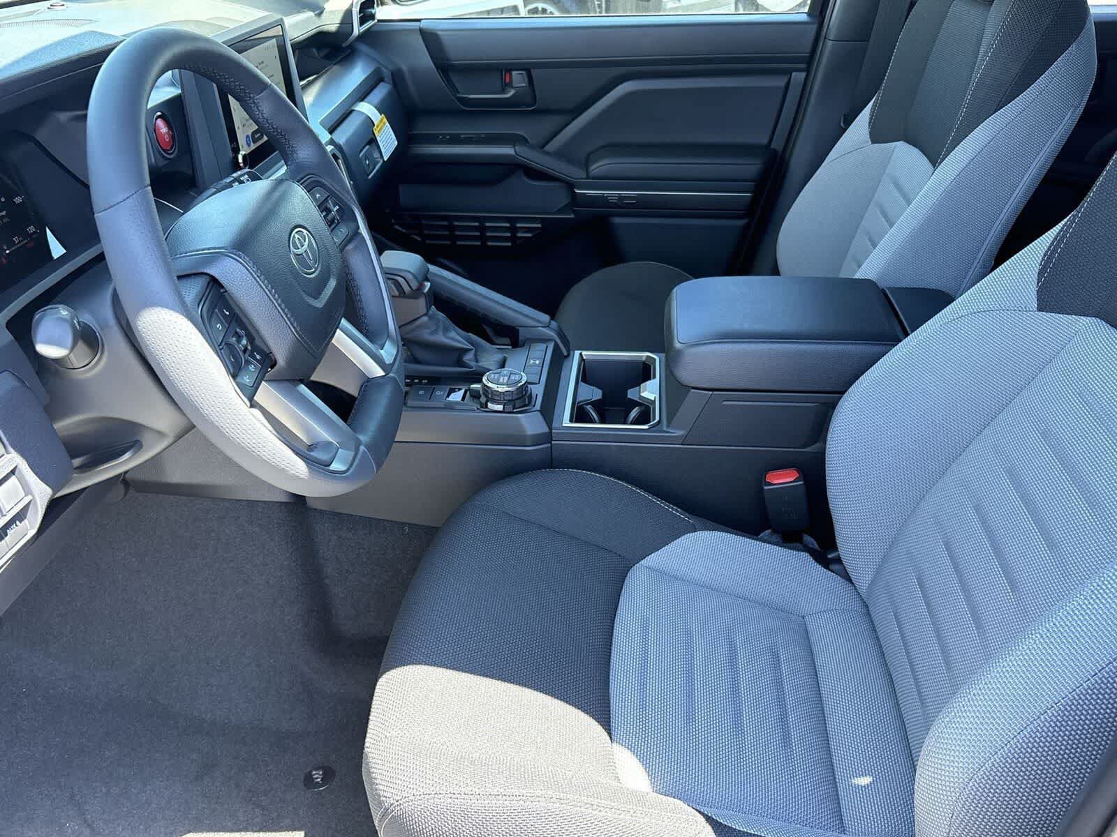 New 2025 Toyota 4Runner TRD Off-Road AWD/4WD image 17