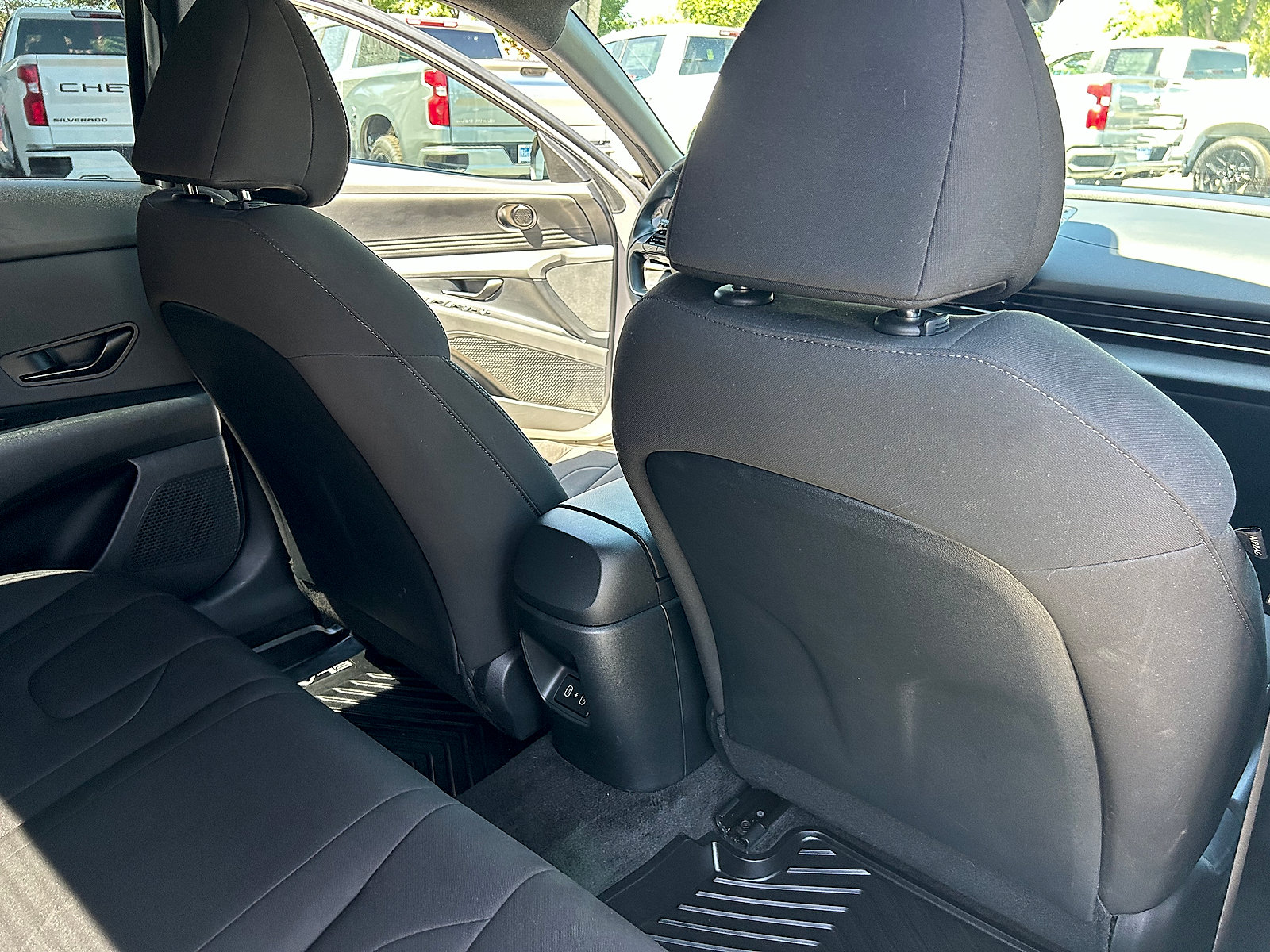 Used 2025 Hyundai Elantra Sport w/ Cargo Package FWD image 22