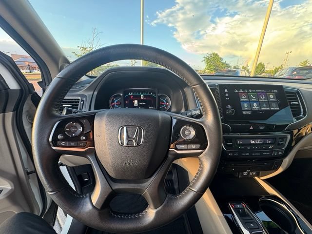 Used 2021 Honda Pilot Touring image 12
