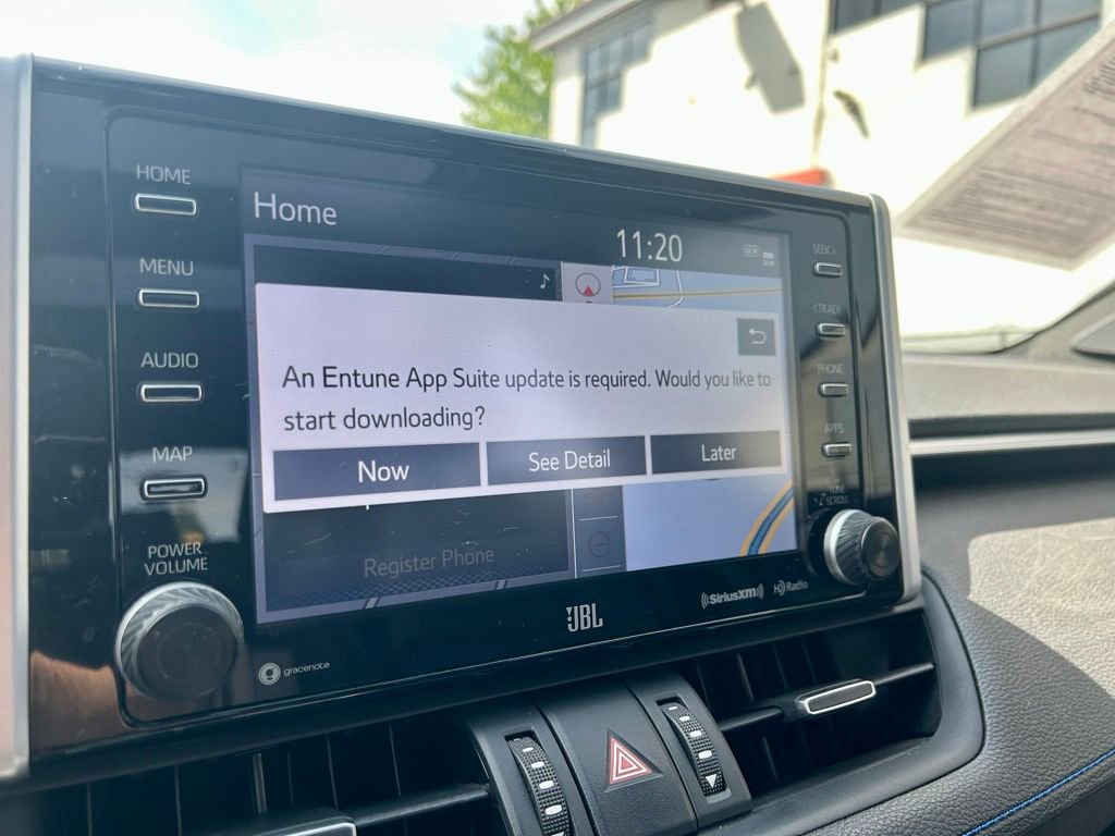 Used 2019 Toyota RAV4 XSE AWD/4WD image 23