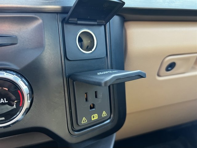 Used 2024 Ford F350 Lariat w/ Chrome Package image 62