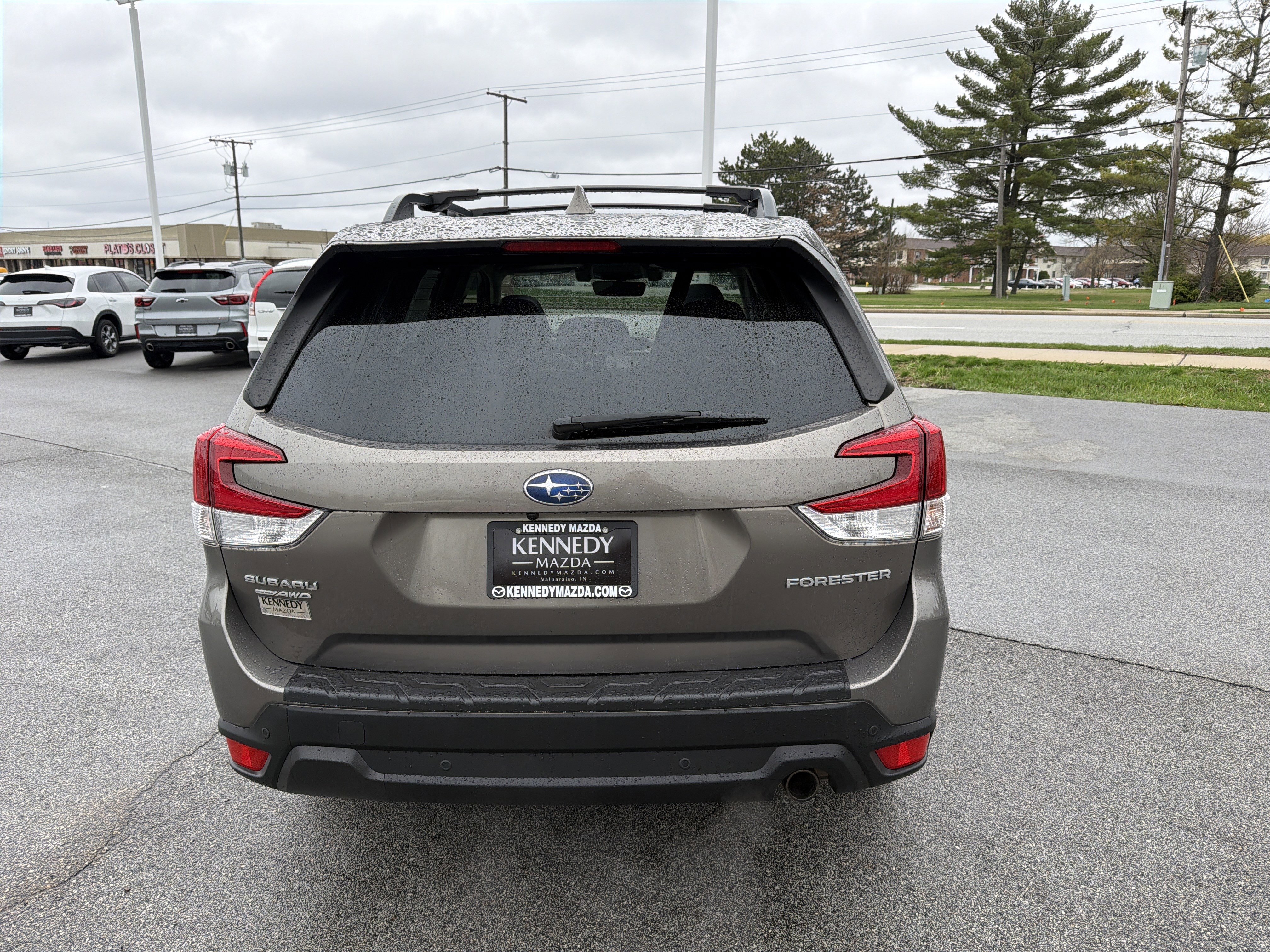 Used 2020 Subaru Forester Limited w/ Popular Package #3 image 4