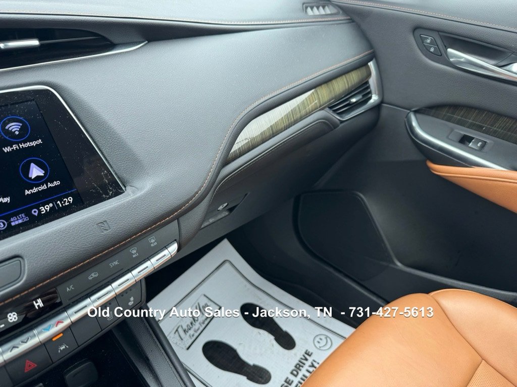 Used 2020 Cadillac XT4 Premium Luxury FWD image 34