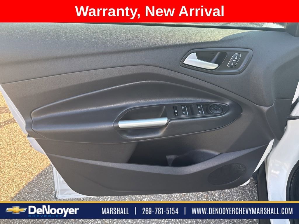 Used 2019 Ford Escape SEL AWD/4WD image 16