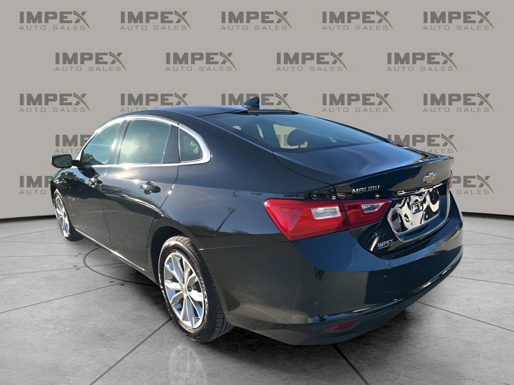 Used 2024 Chevrolet Malibu LT image 3