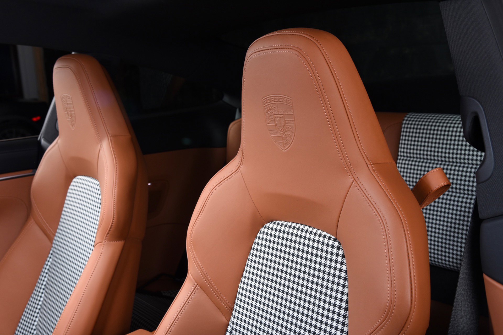 Used 2024 Porsche 911 Carrera S image 31