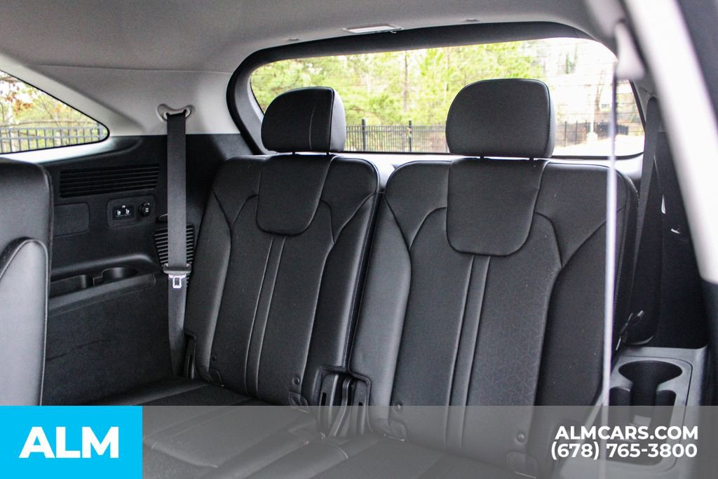 Used 2023 Kia Sorento EX image 18