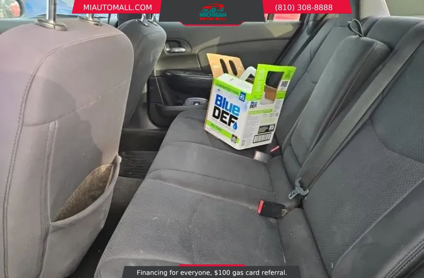 Used 2013 Chrysler 200 Touring image 11