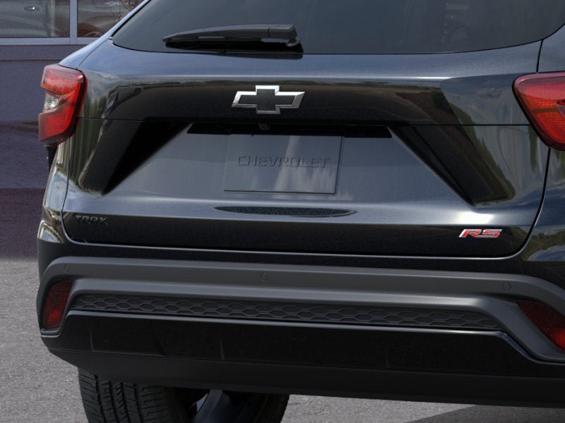 New 2026 Chevrolet Trax RS w/ Sunroof Package FWD image 14