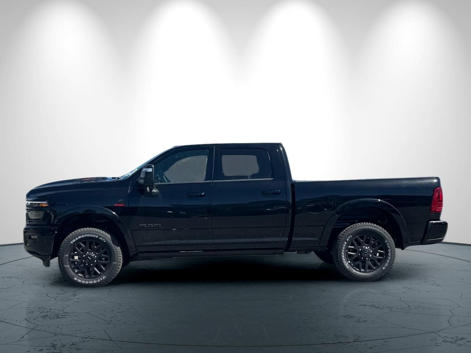 New 2026 RAM 2500 Limited AWD/4WD image 7