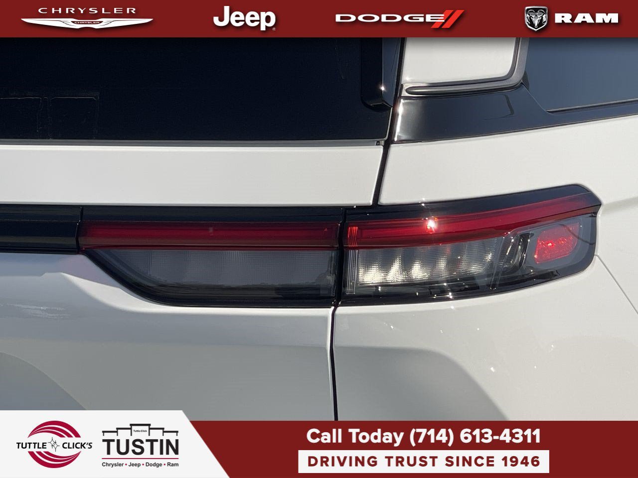 New 2027 Jeep Grand Cherokee Altitude AWD/4WD image 15