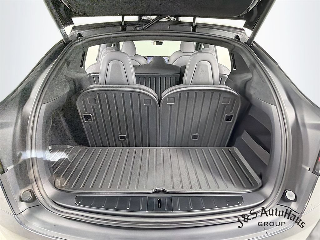 Used 2024 Tesla Model X AWD/4WD image 33